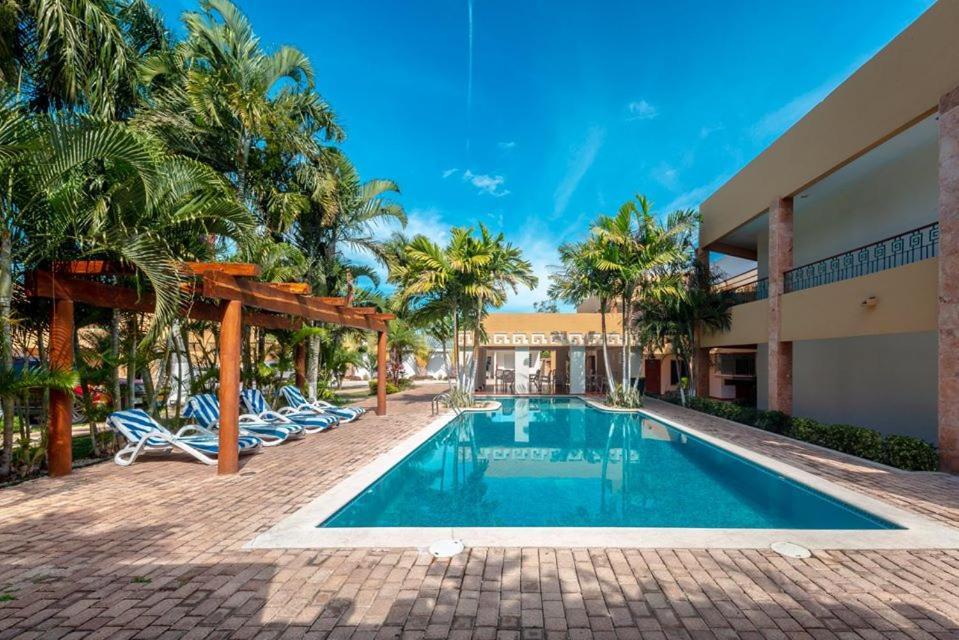 Tecnohotel Itzaes Merida Exterior photo